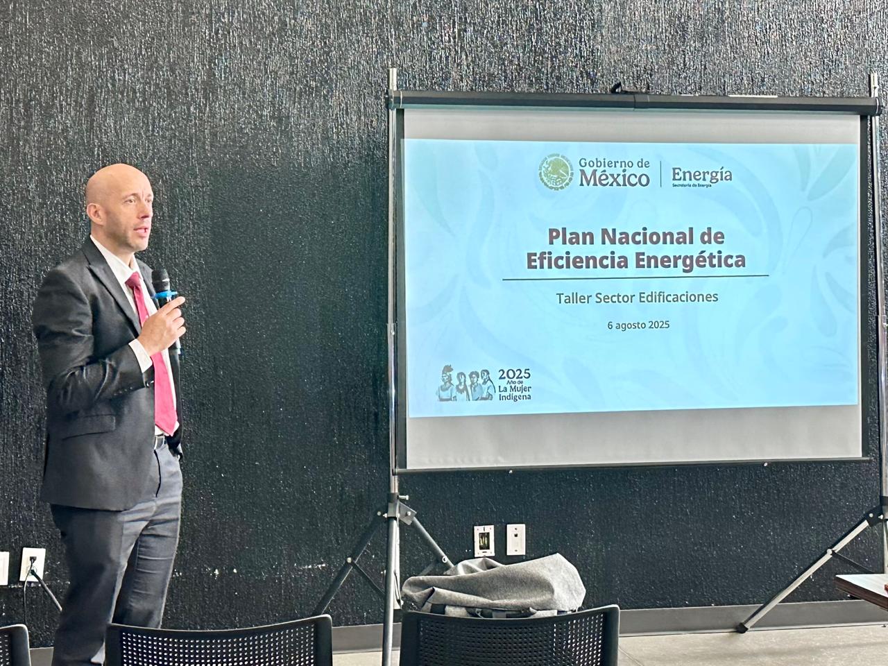 Dr.-Adrian-Ruiz-Carvajal-SENER-6-de-agosto-2025